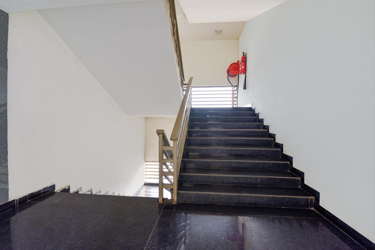 Fabhotel New York Watuwa Εξωτερικό φωτογραφία