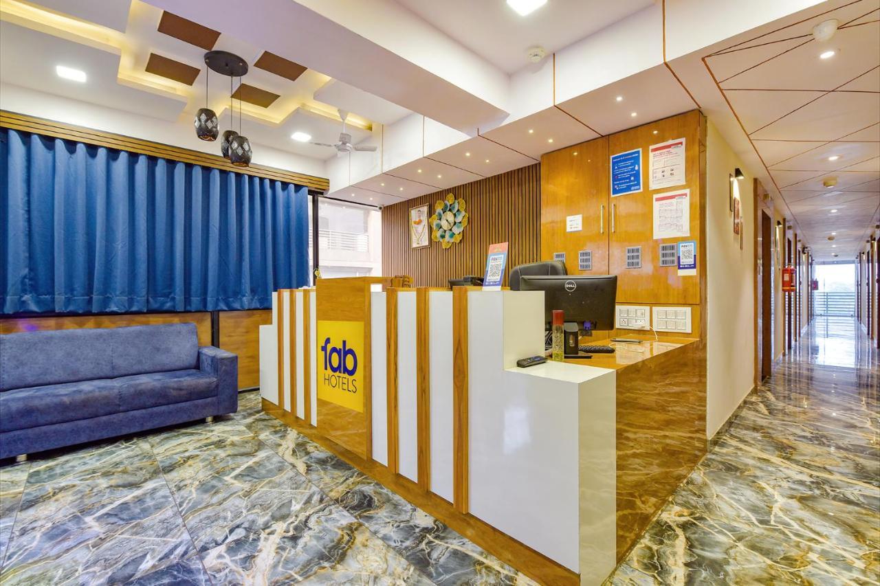 Fabhotel New York Watuwa Εξωτερικό φωτογραφία